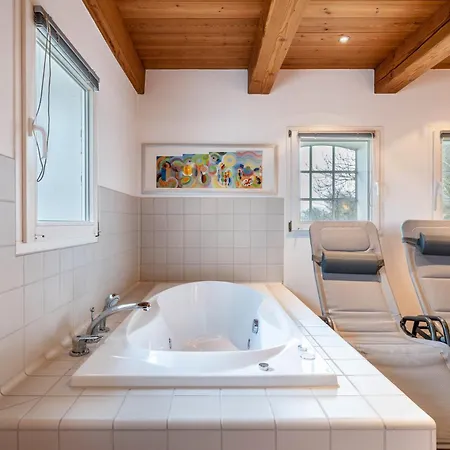 Σπίτι διακοπών Reetdachhaus Poppenbull