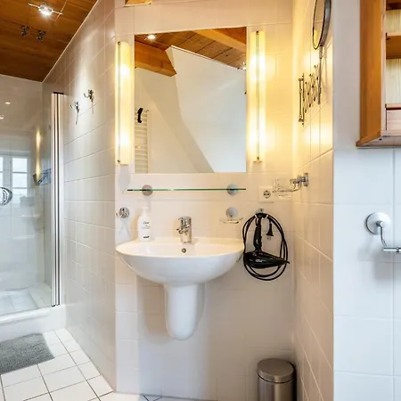 Reetdachhaus Poppenbull